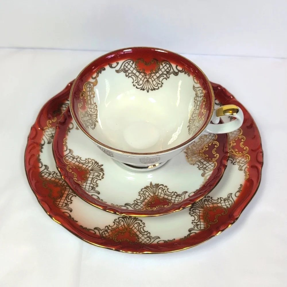 Johann Seltmann Vohenstrauss Bavarian 3 PC Tea Cup & Saucer Set
